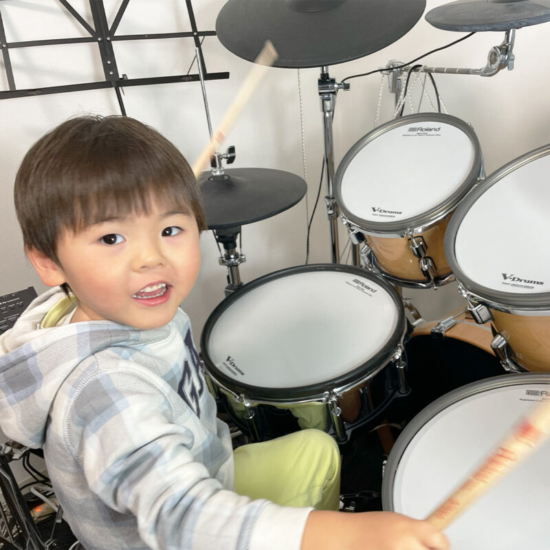 ソプラノミュージックスクール｜ドラムコース