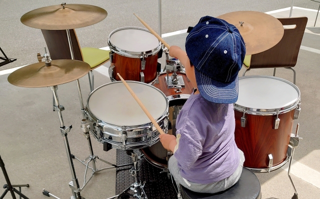 音楽で伸ばすお子様の可能性！名古屋の発達障がい特化型レッスンがすごい理由